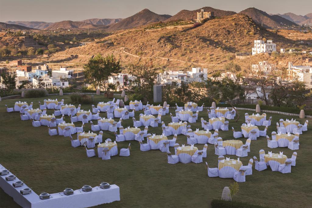 Ramada Udaipur Resort & Spa Exteriér fotografie